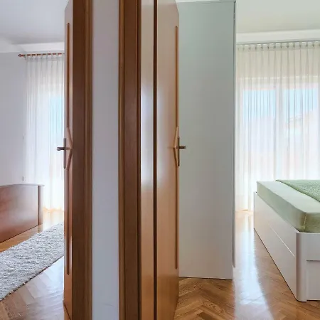 Apartment Nada *