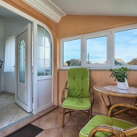 Nada Apartment *